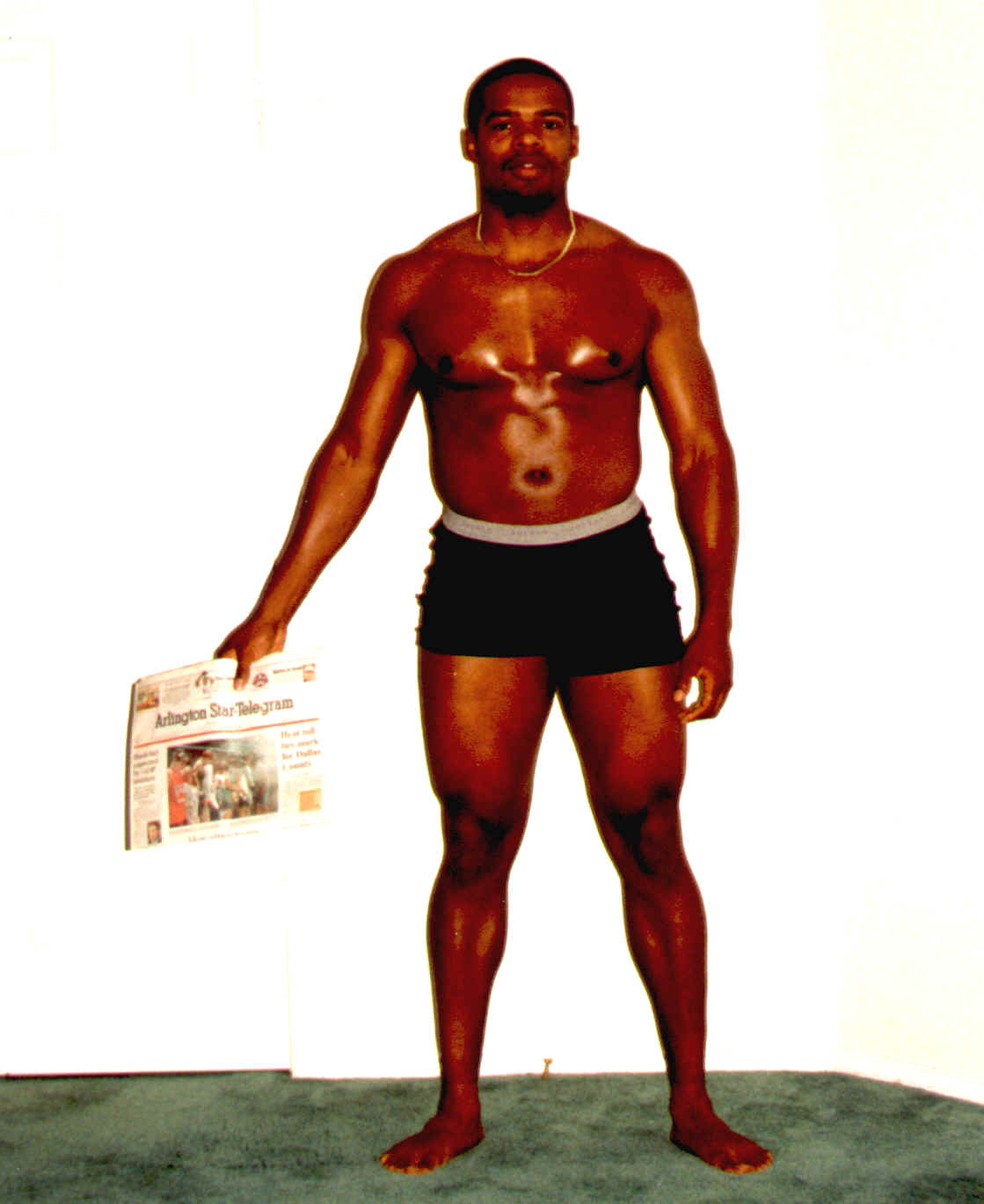 eas pose.tif (4598681 bytes)